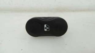 Recambio de mando elevalunas delantero izquierdo para dacia sandero 2008-2013 ambiance referencia OEM IAM 8200602227 8200602227  2