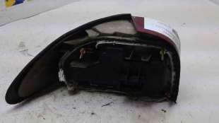 Recambio de piloto trasero derecho para ford mondeo berlina/familiar (fd) 1993-1996 clx berlina referencia OEM IAM 1666616 16666 2