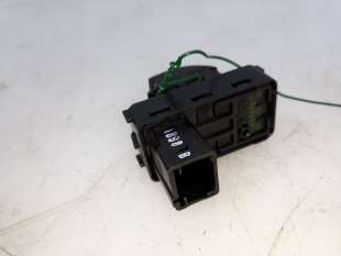 Recambio de mando elevalunas delantero derecho para peugeot partner kombi 2008- outdoor referencia OEM IAM 9662428277 9662428277 2