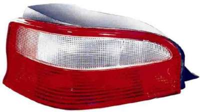 Recambio de piloto trasero izquierdo para citroën saxo 1999-2004 referencia OEM IAM 6350L8 103F07211771 16222633