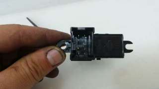 Recambio de mando elevalunas trasero izquierdo para nissan primera berlina (p12) 2001-2007 tekna referencia OEM IAM 25411AV600 2