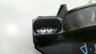 Recambio de cerradura puerta trasera derecha para opel insignia berlina 2008-2017 cosmo referencia OEM IAM 13503178 13503178 135