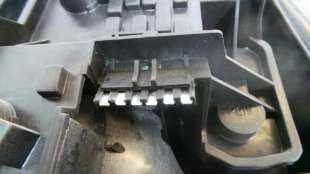 Recambio de piloto trasero derecho para mg rover serie 45 (t/rt) 2004-2005 classic referencia OEM IAM XFB101000 XFB101000 XFB101 2