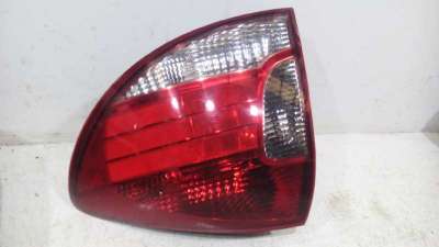 Recambio de piloto trasero derecho para kia rio 2000-2005 referencia OEM IAM 92402FD070 92402FD070 