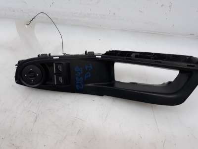 Recambio de mando elevalunas delantero izquierdo para ford fiesta (ccn) 2012-2017 trend referencia OEM IAM 2032974 XXXX14A132XX 