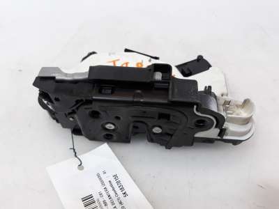 Recambio de cerradura puerta delantera izquierda para volkswagen polo (6c1) 2014-2017 comfortline referencia OEM IAM 5K1837015E 