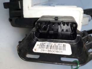 Recambio de cerradura puerta delantera derecha para citroën berlingo 2002-2011 hdi 75 600 first kasten referencia OEM IAM 9135EA 2