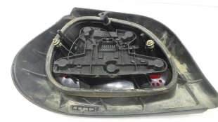Recambio de piloto trasero derecho para renault megane i berlina hatchback (ba0) 1995-1999 1.6 referencia OEM IAM 7701040646 770 2