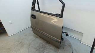 Recambio de puerta delantera derecha para chrysler voyager (gs) 1995-2001 2.5 turbodiesel referencia OEM IAM 04717428AD 04717428