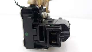 Recambio de cerradura puerta delantera derecha para dacia duster 2010-2018 laureate 4x2 referencia OEM IAM 805021840R 8200735224