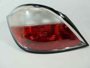 Recambio de piloto trasero izquierdo para opel astra h berlina 2004-2007 referencia OEM IAM 8433066069896 1222111 103F16311774