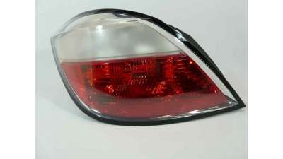 Recambio de piloto trasero izquierdo para opel astra h berlina 2004-2007 referencia OEM IAM 8433066069896 1222111 103F16311774