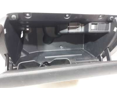 Recambio de guantera para volkswagen polo (6r1) 2009-2014 advance referencia OEM IAM 6R1857097 6R1857097 