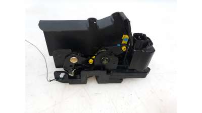 Recambio de cerradura puerta delantera derecha para ssangyong rodius 2005- xdi referencia OEM IAM 7122021004 7122021004 