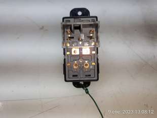 Recambio de mando elevalunas delantero derecho para hyundai i10 2013- basis referencia OEM IAM 202005491 202005491  2