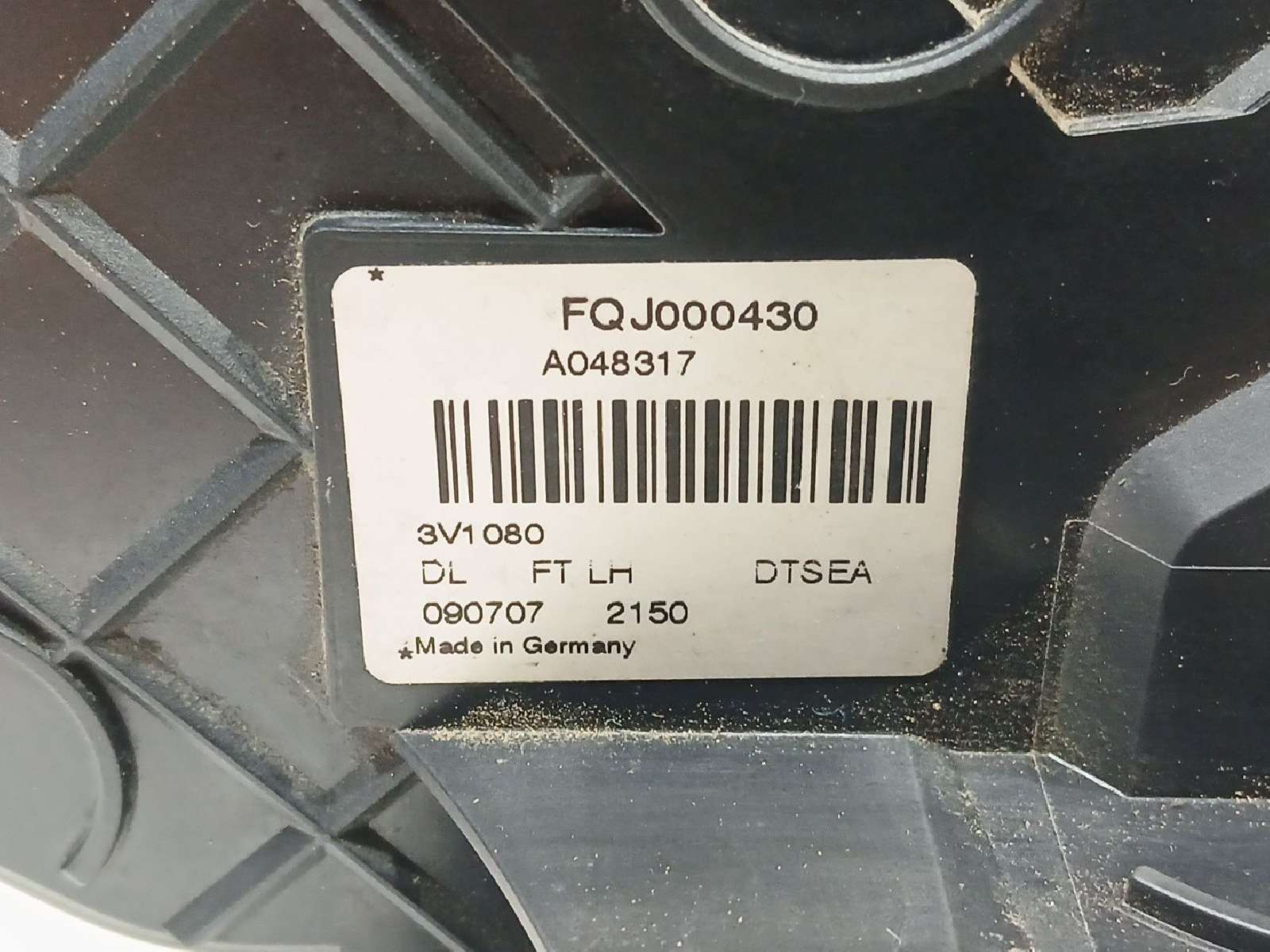 Recambio de cerradura puerta delantera izquierda para land rover range rover sport 2005-2011 v8 td edition 60 yrs referencia OEM Recambio de cerradura puerta delantera izquierda para land rover range rover sport 2005-2011 v8 td edition 60 yrs referencia OEM
