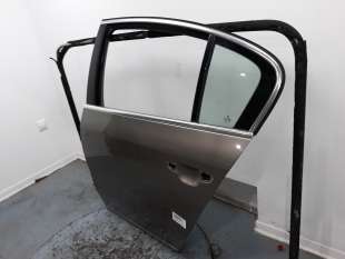 Recambio de puerta trasera izquierda para volkswagen passat lim. (362) 2010-2014 highline bluemotion referencia OEM IAM 3AE83305 2