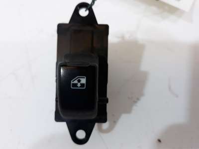Recambio de mando elevalunas trasero derecho para daewoo tacuma 2000-2004 sx-plus referencia OEM IAM 96190777 96190777 