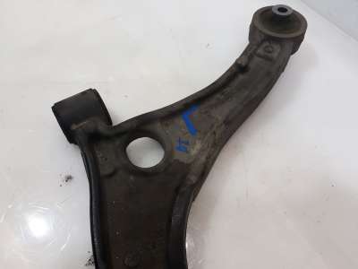 Recambio de brazo suspension inferior delantero izquierdo para renault master kasten 2010- l1h2 hka 3,5t referencia OEM IAM 8200