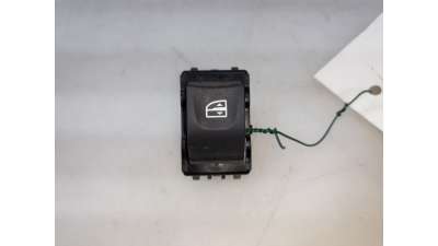 Recambio de mando elevalunas trasero derecho para renault megane iv berlina 5p 2015- business referencia OEM IAM 829507746R 8295