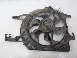 Recambio de electroventilador para nissan primastar (x..) 2006- avantour l1h1 2,7 t / 7-sitzer referencia OEM IAM 8200409469C 82