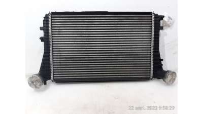 Recambio de intercooler para volkswagen golf v berlina (1k1) 2003-2008 conceptline (e) referencia OEM IAM 1K0145803T 1K0145803T 