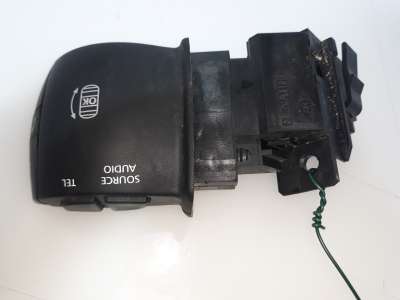Recambio de mando multifuncion para renault megane iii sport tourer 2009-2018 business referencia OEM IAM 255529492R 255529492R 