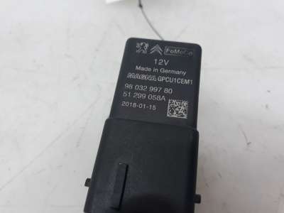 Recambio de caja precalentamiento para ford kuga (cbs) 2012- 2.0 tdci cat referencia OEM IAM 9803299780 9803299780 