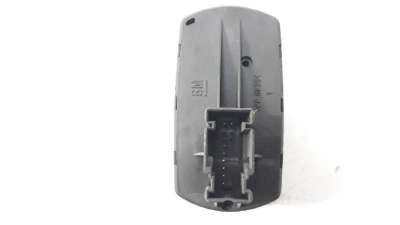 MANDO ELEVALUNAS DELANTERO IZQUIERDO OPEL CORSA E  - M.1034619 / 13430017