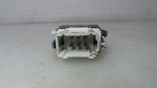 Recambio de mando elevalunas trasero derecho para renault megane ii familiar 2003-2009 business referencia OEM IAM 8200315029 82