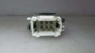 Recambio de mando elevalunas trasero izquierdo para renault megane ii familiar 2003-2009 business referencia OEM IAM 8200315029 