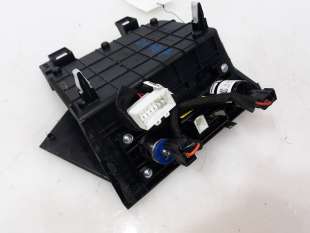 Recambio de moldura para kia niro 2016- drive plug-in hybrid referencia OEM IAM 84632G5000 84632G5000  2