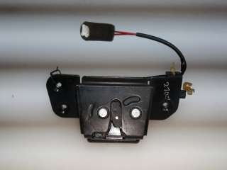 Recambio de cerradura maletero / porton para chevrolet lacetti 2005-2014 cdx referencia OEM IAM 96425932 96425932 