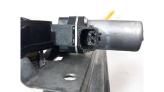 Recambio de elevalunas delantero derecho para renault clio iv 2012- 0.9 referencia OEM IAM 807205569R 807205569R 