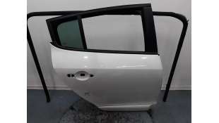 Recambio de puerta trasera derecha para renault megane iii berlina 5 p 2008-2016 business referencia OEM IAM 821006014R 82100601