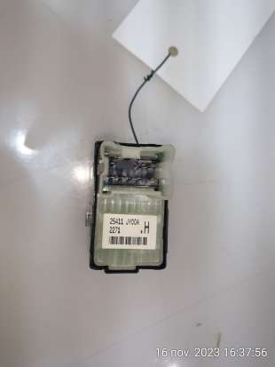 Recambio de mando elevalunas delantero derecho para renault koleos 2008-2015 privilege referencia OEM IAM 25411JY00A 25411JY00A  2