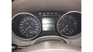 Recambio de cuadro instrumentos para mercedes-benz clase m (w164) 2005-2011 420 / 450 cdi (164.128) referencia OEM IAM A16454033