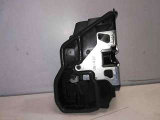Recambio de cerradura puerta delantera derecha para bmw serie 3 berlina (e90) 2004-2012 referencia OEM IAM 5902048046833 5121716