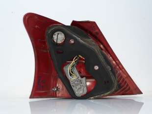 Recambio de piloto trasero derecho para toyota yaris (ksp9/scp9/nlp9) 2005-2008 básico referencia OEM IAM 815510D110 815510D110  2