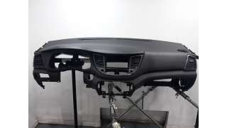 Recambio de salpicadero para hyundai tucson 2015- tecno 4wd referencia OEM IAM 84710D7000TRY 84711D7000TRY 