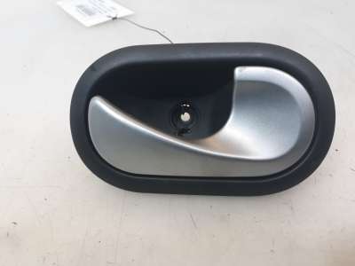 Recambio de maneta interior trasera derecha para renault clio iii 2005-2016 emotion referencia OEM IAM 8200730863 8200730863 