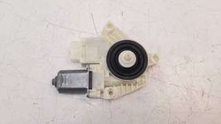 MOTOR ELEVALUNAS TRASERO DERECHO SKODA SPACEBACK  - M.1087680 / 5JA959812H