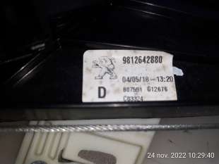 Recambio de elevalunas trasero derecho para peugeot 5008 2017- active referencia OEM IAM 9812642880 9812642880  2