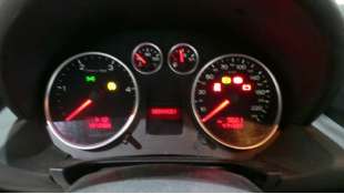 Recambio de cuadro instrumentos para audi a2 (8z) 2000-2005 1.4 tdi (55kw) referencia OEM IAM 8Z0820900 8Z0920900 