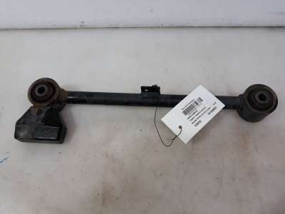 Recambio de tirante trasero derecho para nissan patrol gr (y61) 1997-2016 comfort referencia OEM IAM 55120VB002 55120VB002 