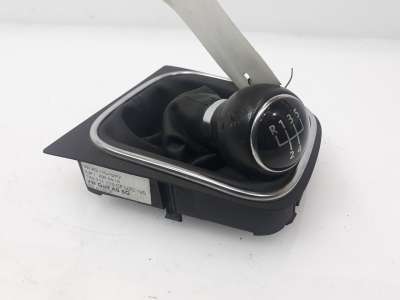 Recambio de pomo palanca cambio para volkswagen golf vi (5k1) 2008-2012 rabbit bluemotion referencia OEM IAM 1K0711113 1K0711113
