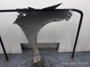 Recambio de aleta delantera izquierda para mazda 5 berl. (cr) 2005-2010 1.8 active referencia OEM IAM C23552211C C23552211C  2
