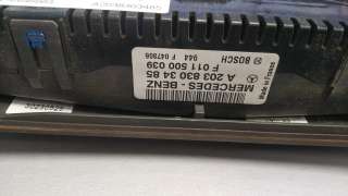 Recambio de mando climatizador para mercedes-benz clase c (w203) berlina 2000-2007 referencia OEM IAM A2038303485 A2038303485 
