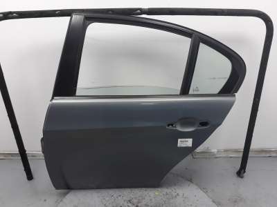 Recambio de puerta trasera izquierda para bmw serie 3 berlina (e90) 2004-2012 320d referencia OEM IAM 41007203647 41007203647 