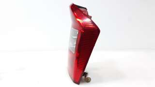 Recambio de piloto trasero derecho para kia carens (un) 2006-2011 ex ii referencia OEM IAM 924021D010 92402100R 92402100R